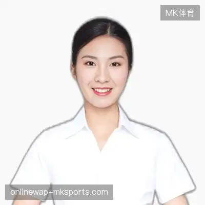 邱玲